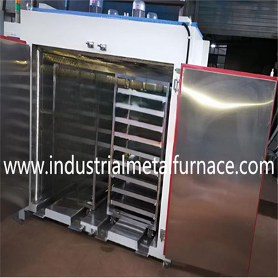 Oven Tray industri yang digunakan untuk mengeringkan dan mengeraskan komponen