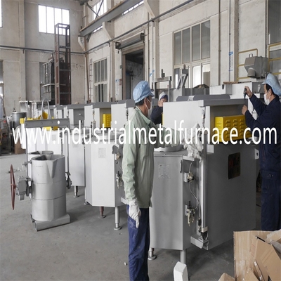 850 Derajat 500KGS Aluminium Holding Furnace Induction Furnace Untuk Peleburan Baja